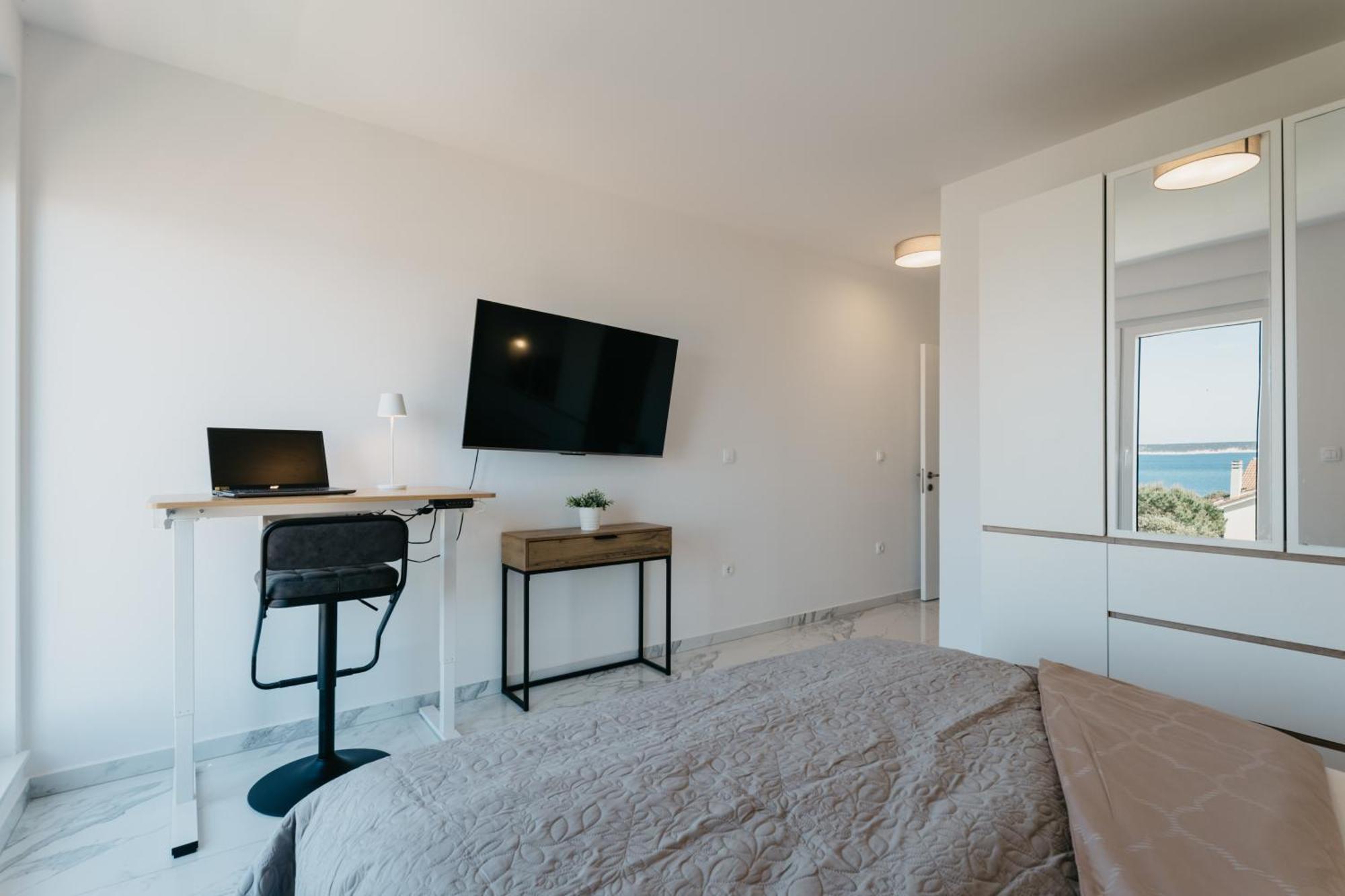 Lili Rose Mandre - Exclusive Family Apartments With Sea View, Just Steps From Beach Номер фото